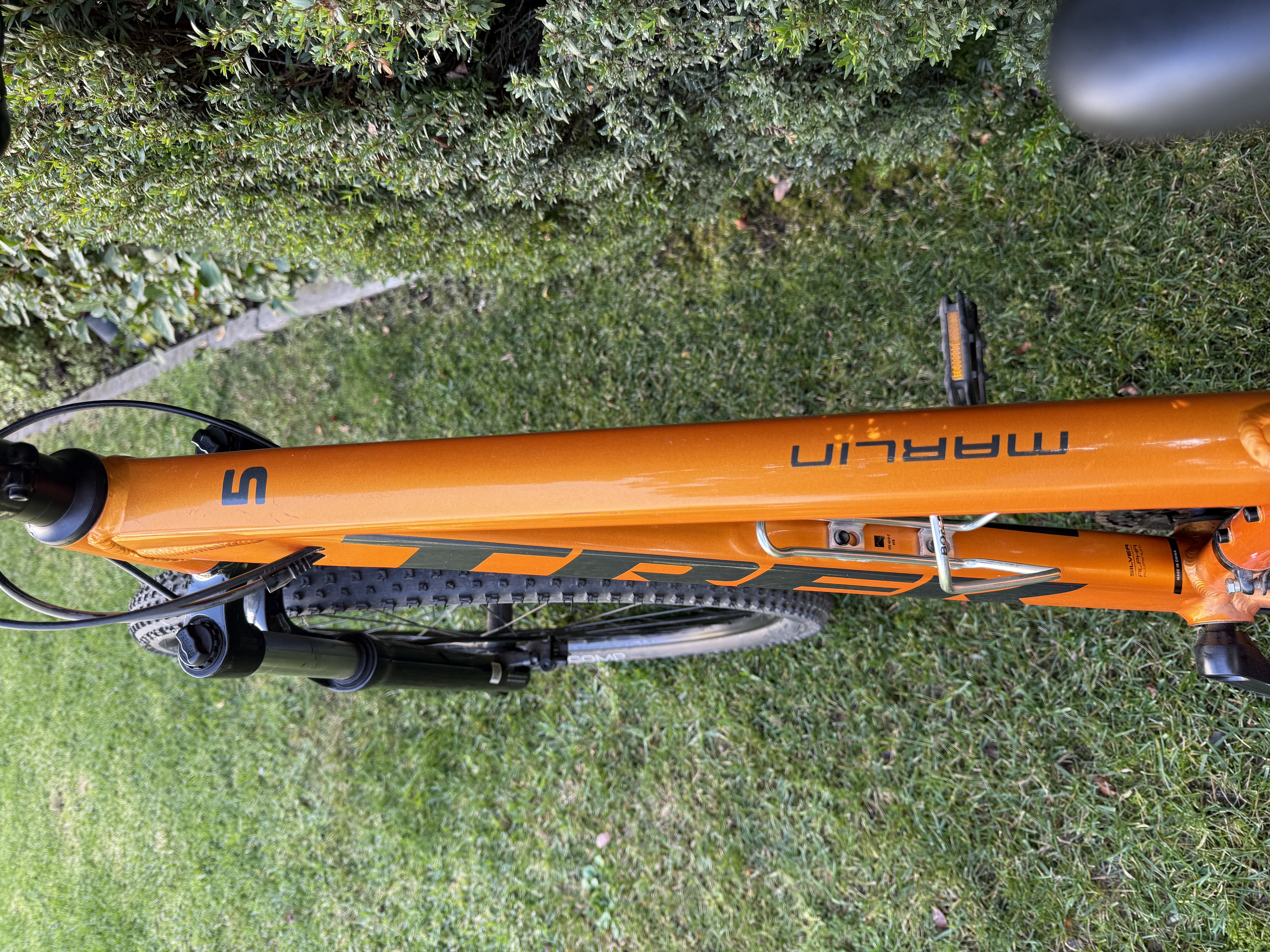 Bicicleta Mountain Bike Trek Marlin 5 Bicicleta Mountain Bike Trek Marlin 5