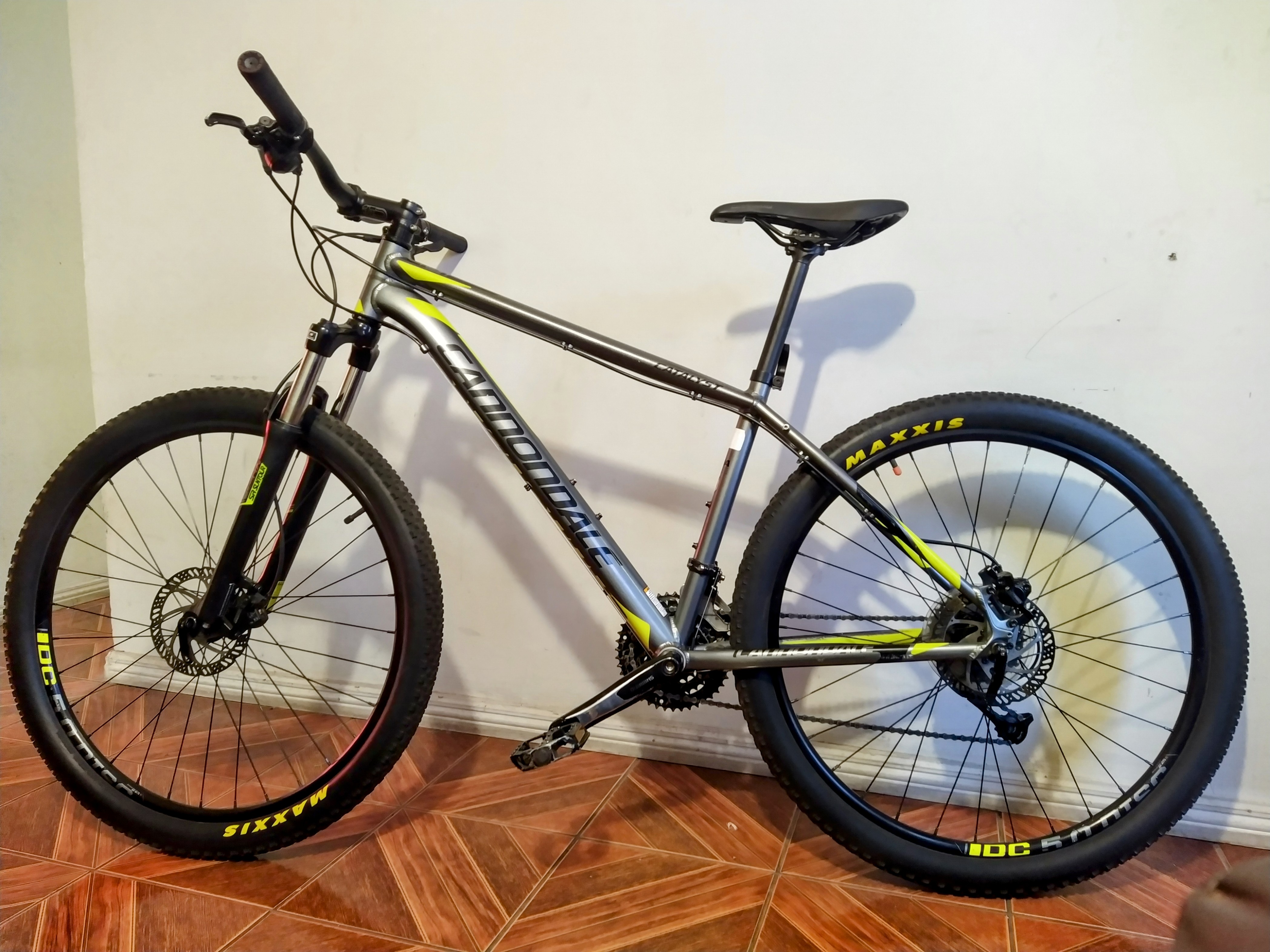 Bicicleta Mountain Bike Cannondale Catalyst 100000 Cerrillos